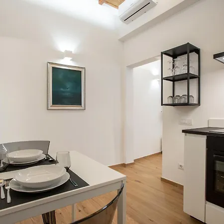 Margherita Flat Apartament